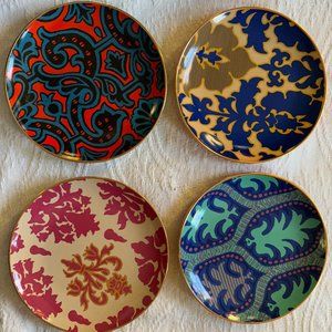 SOLD | Tracy Reese New York | Set Of 4 Salad Dessert Plates w/ Gold Rim